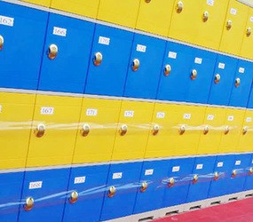 奥龙堡游泳馆防水塑料更衣柜